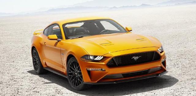 新野马官图来了，这大灯改的，让我看到了10年前捷豹XK的神韵