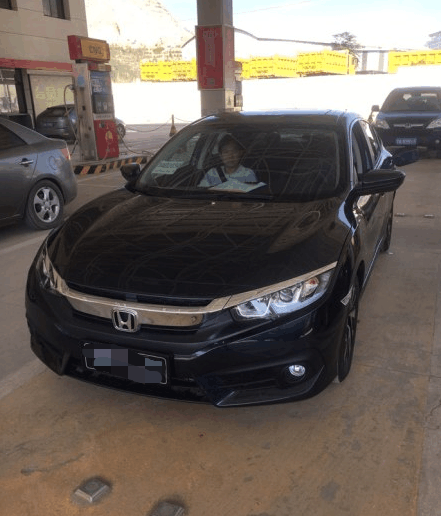 家人都让我买卡罗拉, 见我提了这车, 也只能成全我了