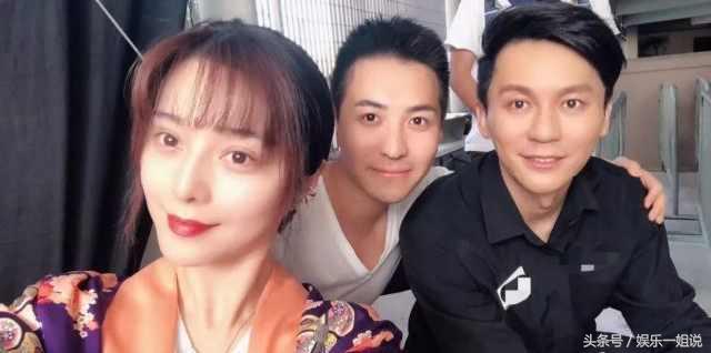 范冰冰与李晨最新消息!大黑牛摘下戒指,瘦成