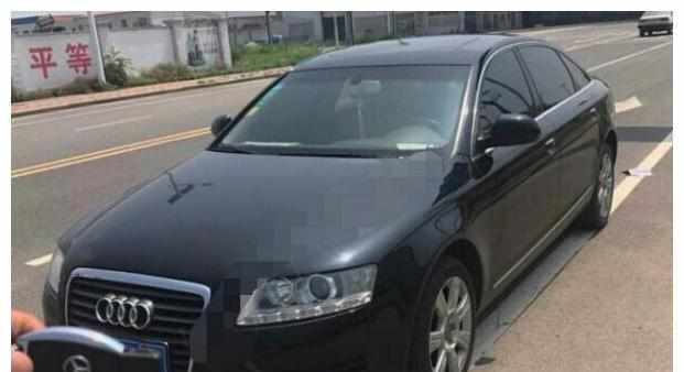 开奥迪-A6L去聚会: 拿出车钥匙时, 却成了同学的笑话!