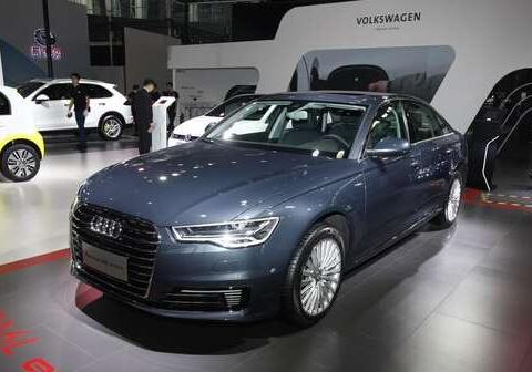 今天谈谈奥迪A6L，这是一款新车，外形和内饰都是土豪级别