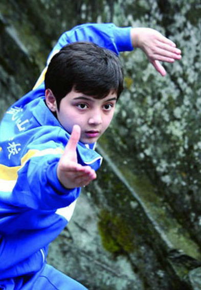 20岁阿尔法没头发依旧是那么帅,内心不止一个