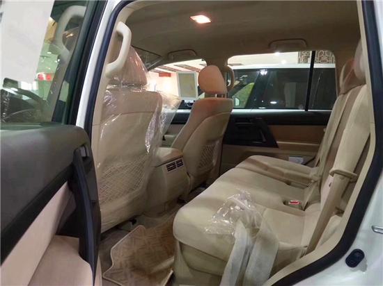 丰田酷路泽4000丐版最新报价 港口销量之王