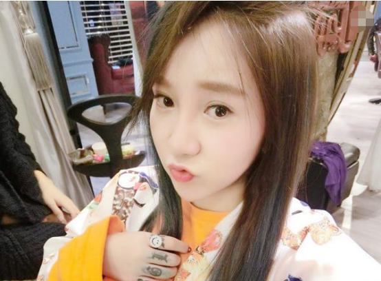 快手网红因违约赔款最多的几位,最后一个人刚