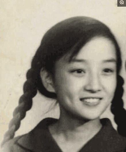 昔日中国女排美女主攻手杨希, 近况如何?