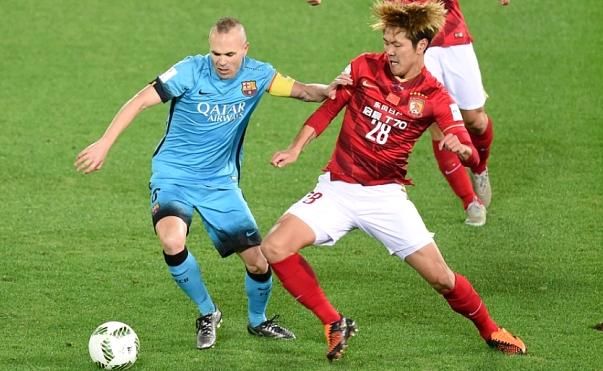 加盟恒大?伊涅斯塔已与中超三队传出绯闻,本人