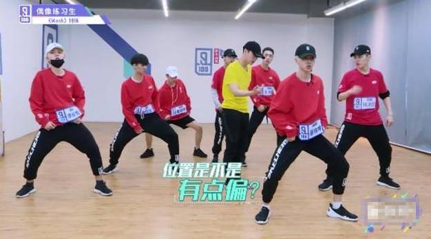 这个细节暴露了张艺兴的真实个性,难怪私下里