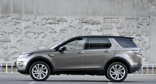 如今阿三最得意的车型也跳水16万, 现24万的它究竟输给Q5哪