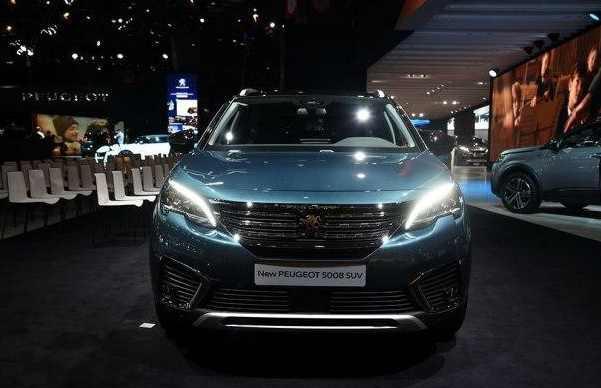 重磅七座SUV, 内饰战斗机舱, 定价17万怒怼汉兰达!