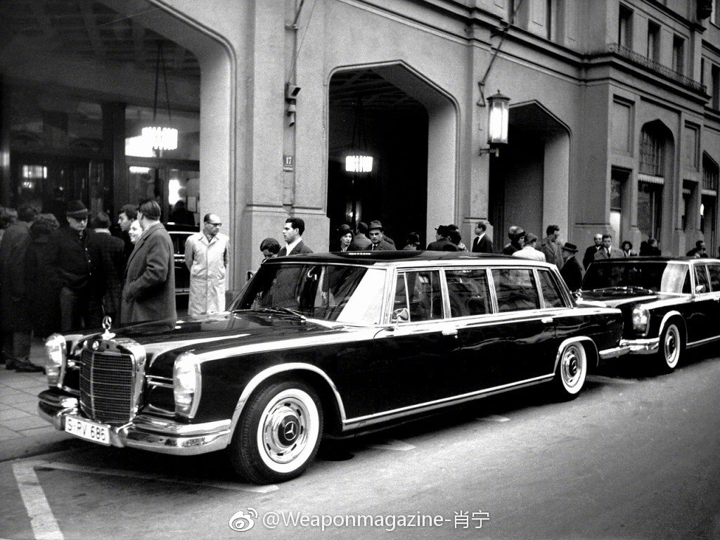 mb600是梅赛德斯 - 奔驰1963年至1981年生产的经典高级豪华轿车