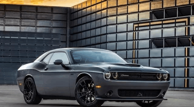 速8豪车大盘点, 据说为拍这片报废多辆豪车, 大写的心疼!