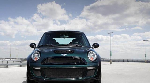 女神购车首选, 7款最好玩的两厢车, 男人见了都羡慕!