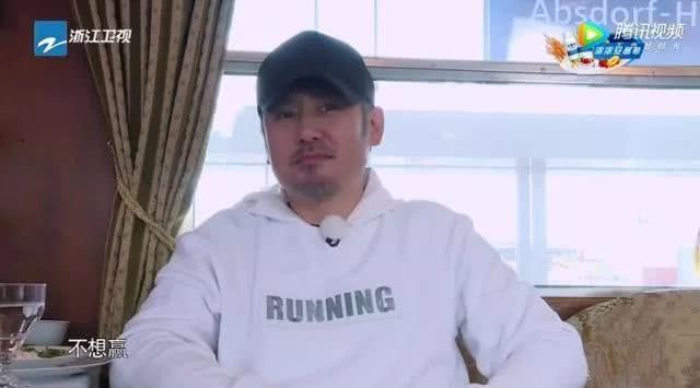 ӳضBabyŰˣϾȻж㾵ͷķϵң