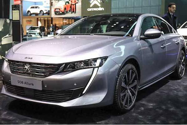 无框车门獠牙LED灯1.6T+8AT还有可变悬架，全新标致508要翻身