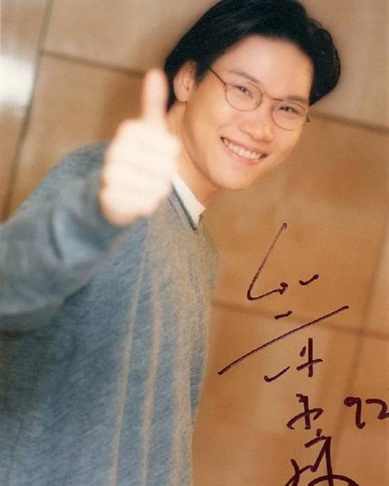 一个快被遗忘的男歌手,50岁二婚老来得子,儿子