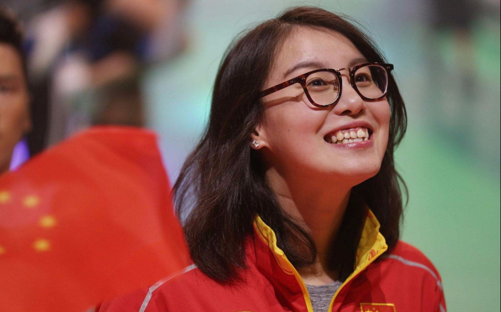 成绩不突出?傅园慧4年内狂夺8金2银1铜，中乙球员凭什么嘲讽她!