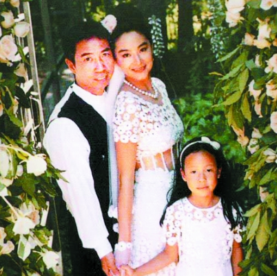 三个女儿没遗传两任妻子美貌|邢李原|林青霞|张天爱_新浪网