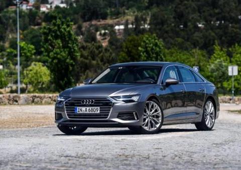 来的最晚实力却最强，光是颜值，全新A6就能让5系E级变得尴尬