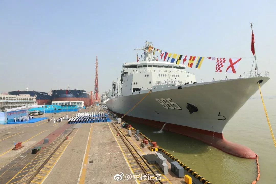 这情况补给舰早就