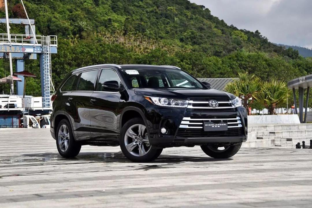 颜值、面子、实用、性能都全了，30万就能拿下这些高品质SUV