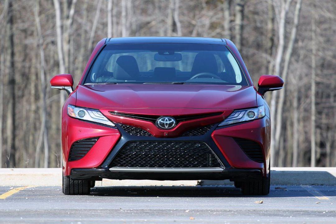 新款的运动版凯美瑞，真的运动？看外媒是如何评价的