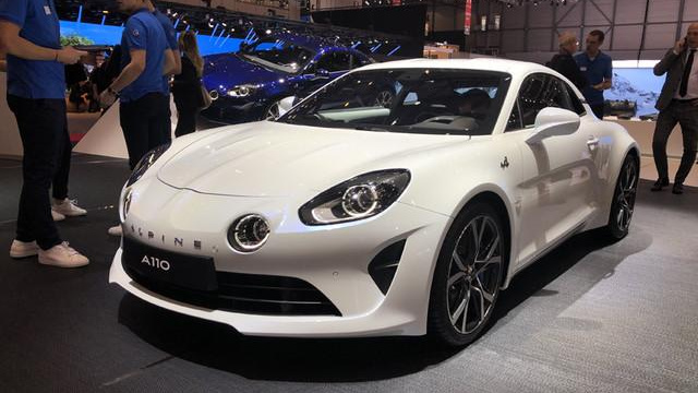 买不起保时捷就等它！颜值不输911，全车进口只卖30万？