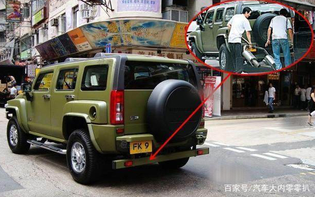 陈小春抱怨应采儿10年都不换车,看完他的车,网友:我永远也不换