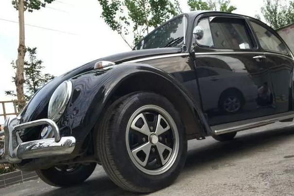 大众有史以来最保值车型，小伙30W买回初代甲壳虫，秒杀R36