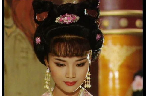 还记得刘晓庆版的《武则天》吗?上官婉儿无可超越,今惨被淡忘