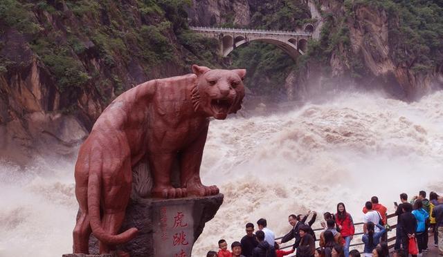 云南十大旅游景点排名,云南旅游必去的景点