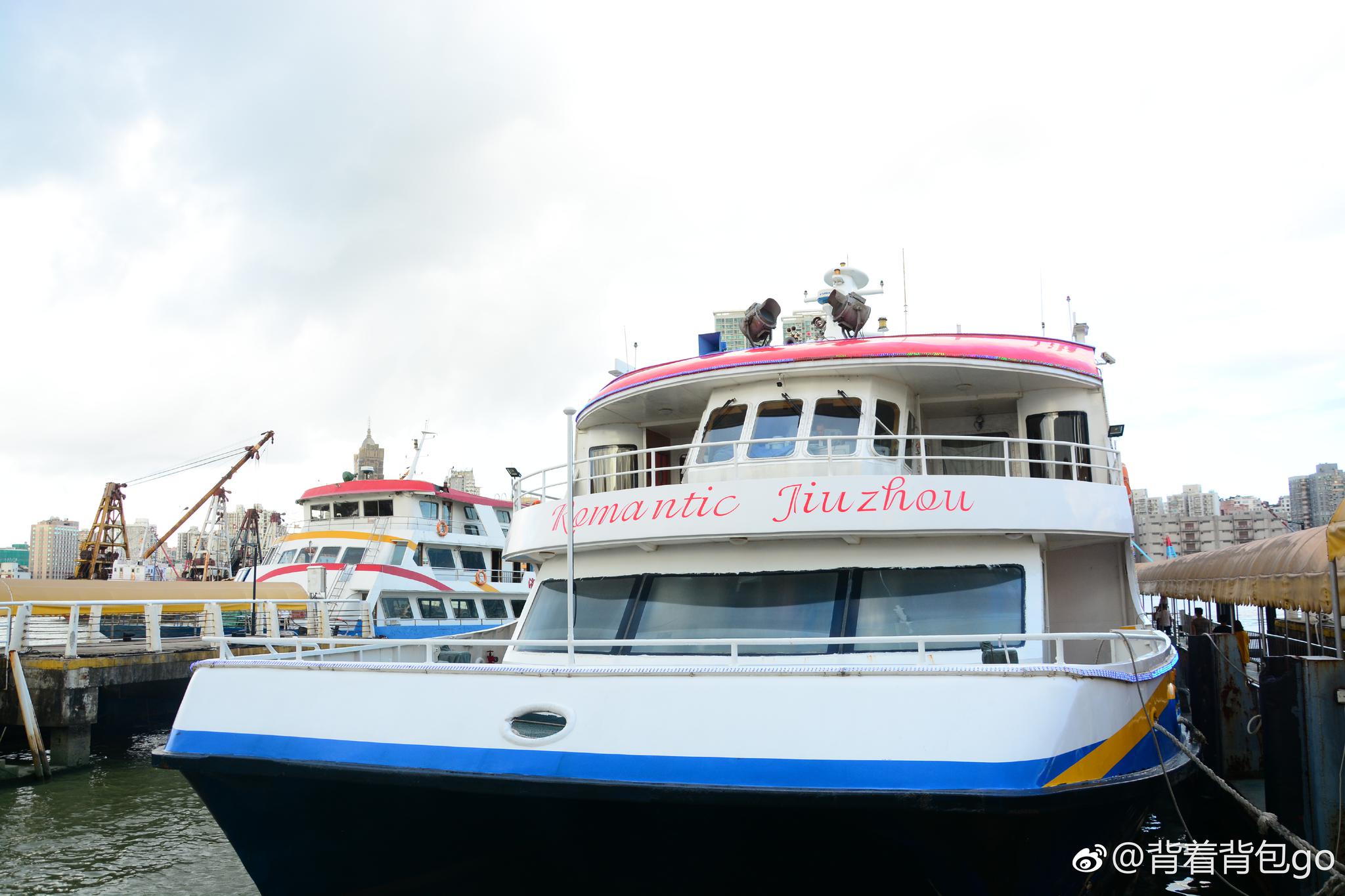 这次珠澳海湾游及珠澳海湾夜游是乘坐 的邮轮