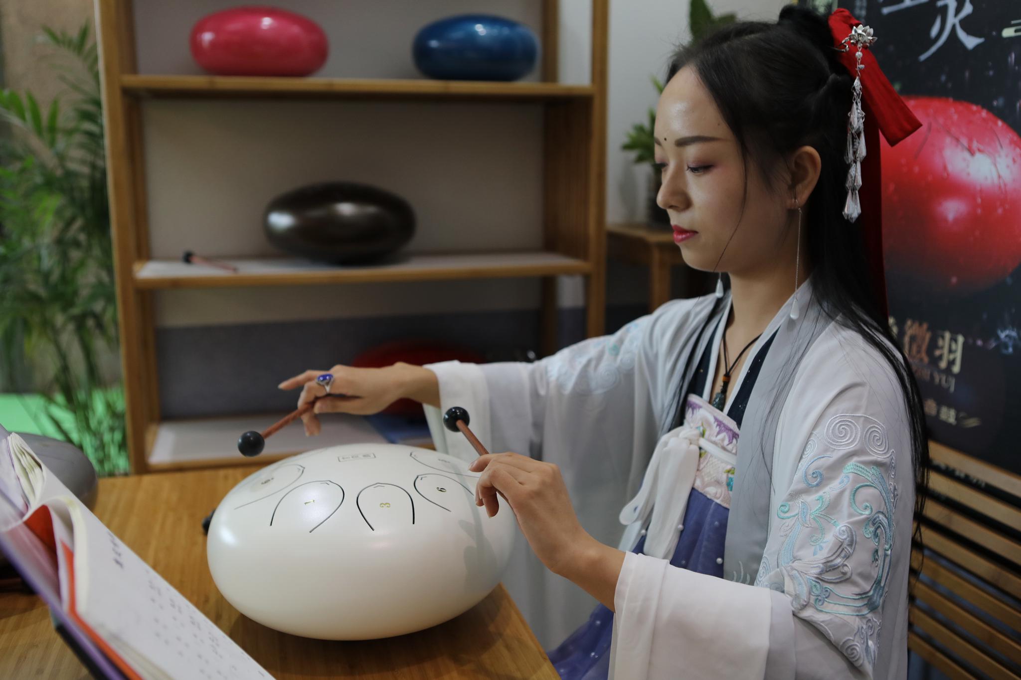 第六届西部茶产业博览会开幕 丝路陕茶品牌成