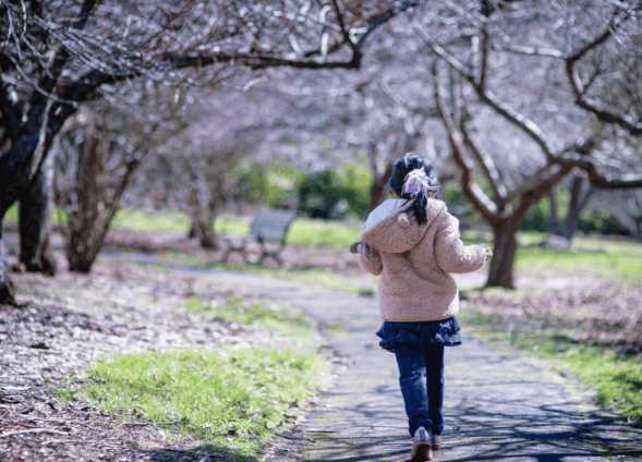 9岁儿童右肾积水几乎坏死,当宝宝有这种症状时