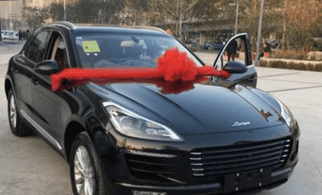 农村小伙回家娶亲开“保时捷”? 众泰SR9可以圆你豪车梦!