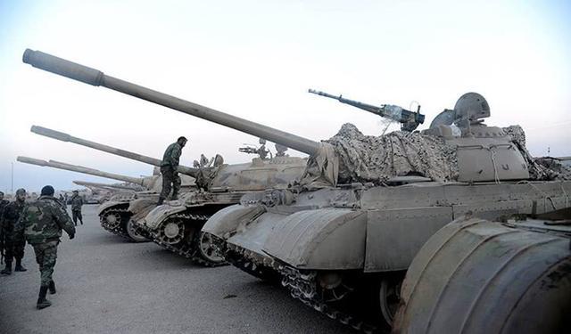 大势已去!叙利亚自由军主动投降，大量武器上交，美军很无奈