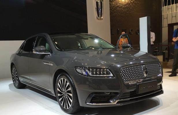 泡妞神车, 奢华不输S级, 3.0T双涡轮动力强, 路虎汗颜