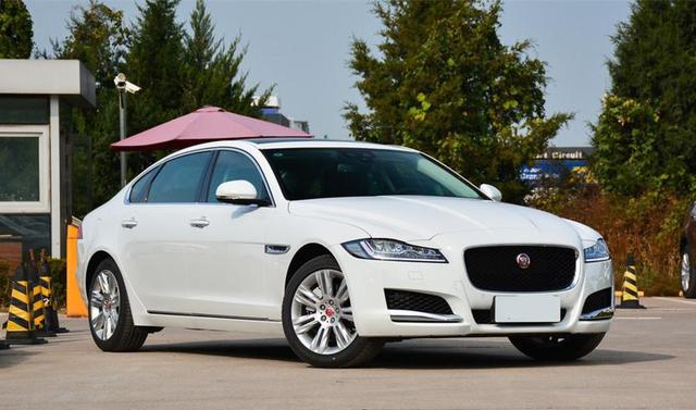 这款车一年贬值十几万，国外没人敢买，国人却趋之若鹜！