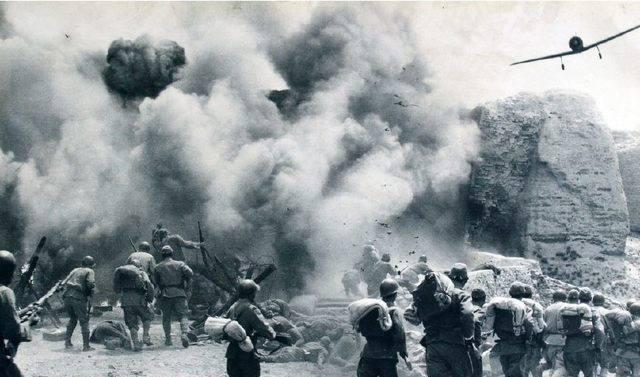 抗日战争时期解放军食物稀少,打仗的时候靠什