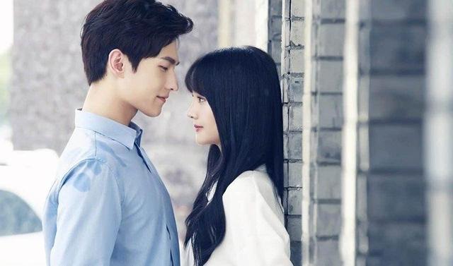 被白百何墙咚被柳岩张天爱扑倒 杨洋戏演的太