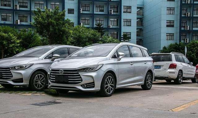 比亚迪宋MPV, 颜值爆表, 仅售7.89万, 就是车标还是不听劝