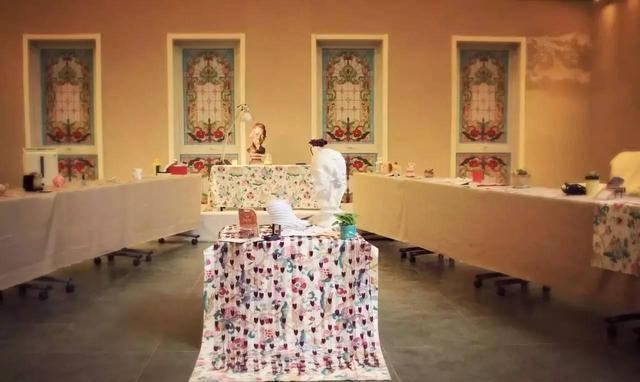 失恋博物馆: 我收集了100个人的失恋纪念品和故事