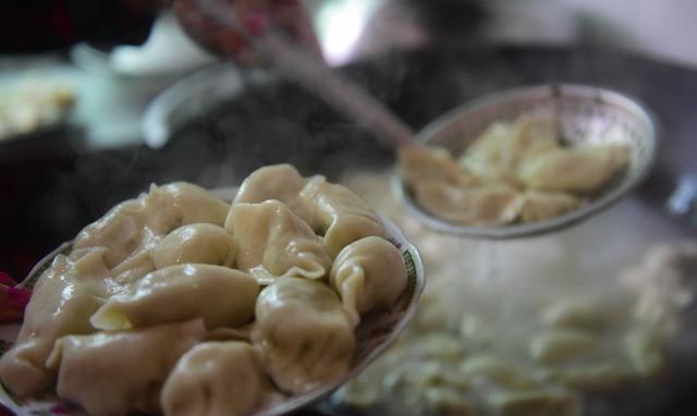 29元一人的自助饺子馆!热菜凉菜熏菜统统随便