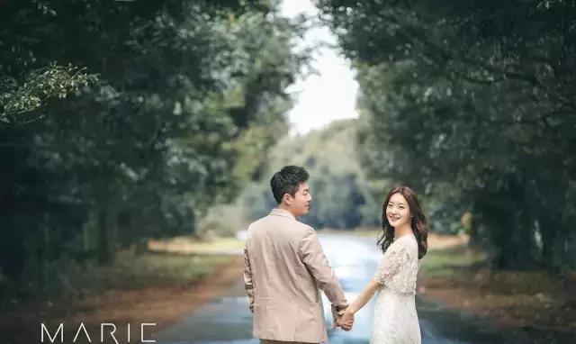情侣婚纱照_情侣婚纱照头像一对