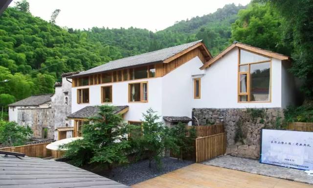 在杭州很火的别墅无边泳池山顶,居然在一片亦庄里竹林民宿图片