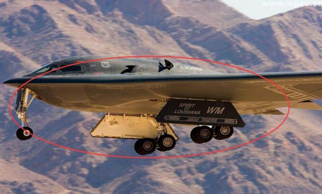 美国B2轰炸机,飞行一小时要花多少钱?估计很