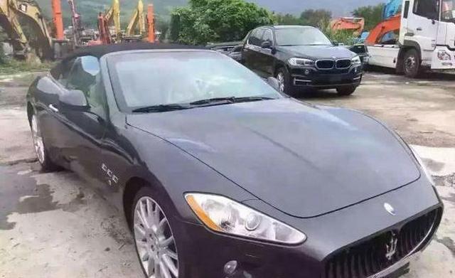 落地超300万的GT跑车，富二代玩腻了60万拿下，声浪超R8