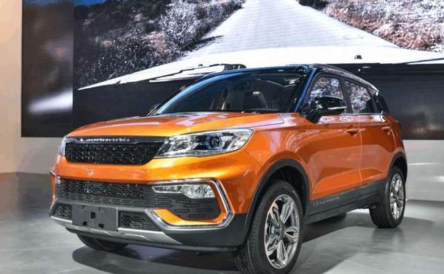 这款车标配巡航+ESP, 同样的价格还是6座