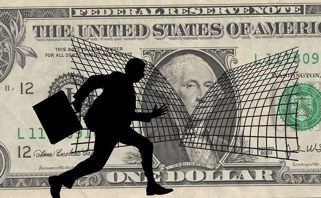 世界经济庞氏骗局或正被揭穿，美国被指囤积10亿美元比特币？