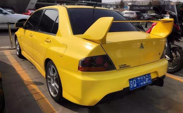 同时拥有多辆EVO 9,这位车主究竟经历了怎样的信仰"毒害"?