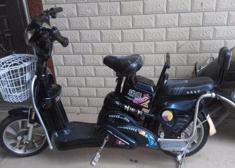 2018电动车新规出台,电动车也要考驾照?交警